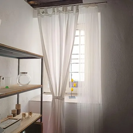 Stone House Apartment *